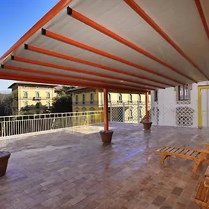 Attico Incerpi, Terrazza Sui Tetti Di , Montecatini-Terme Italia